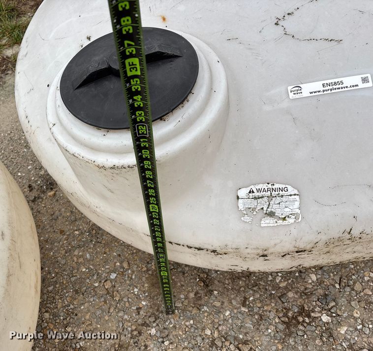 image for item EN5855 (2) poly tanks