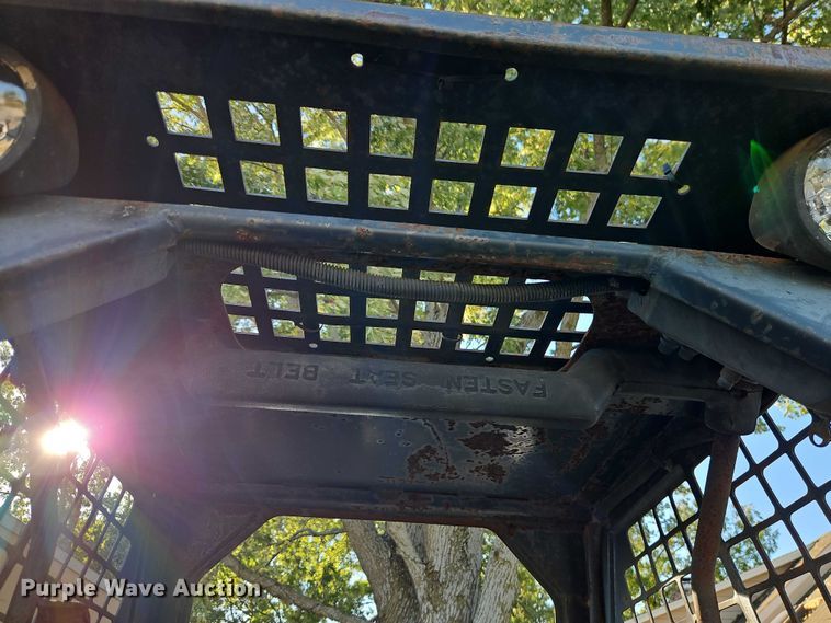 image for item EO4722 1994 Bobcat 853 skid steer loader