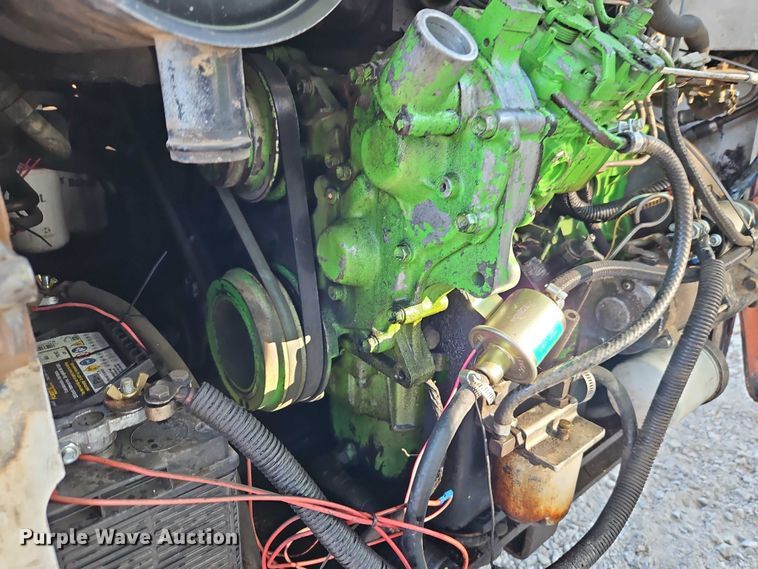 image for item EO4722 1994 Bobcat 853 skid steer loader