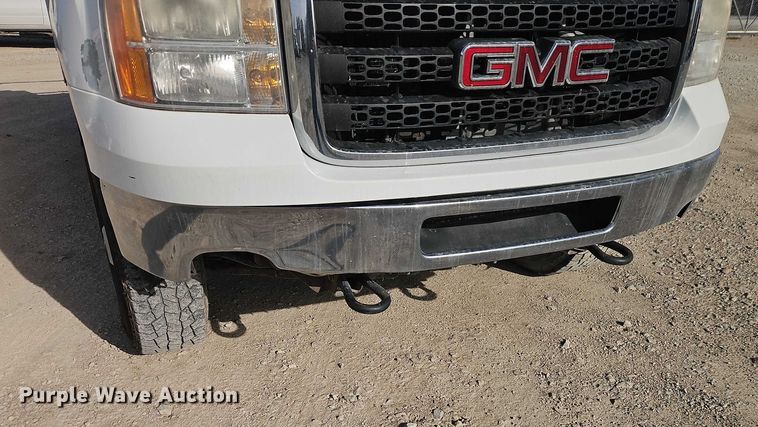 image for item EO4813 2012 GMC Sierra 2500HD utility bed pickup truck