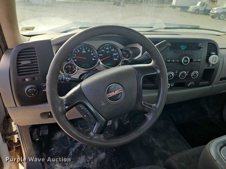 image for item EO4813 2012 GMC Sierra 2500HD utility bed pickup truck