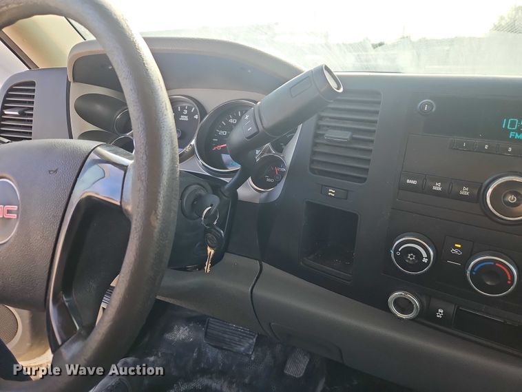 image for item EO4813 2012 GMC Sierra 2500HD utility bed pickup truck