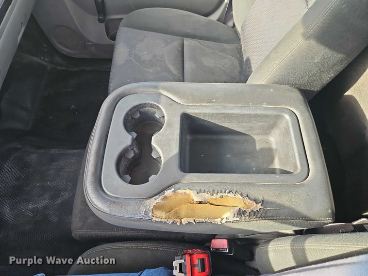 image for item EO4813 2012 GMC Sierra 2500HD utility bed pickup truck