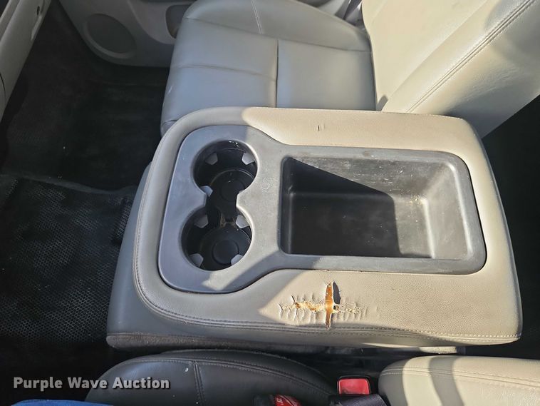 image for item EO4814 2013 Chevrolet Silverado 2500HD Crew Cab utility bed pickup truck