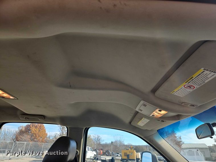 image for item EO4814 2013 Chevrolet Silverado 2500HD Crew Cab utility bed pickup truck