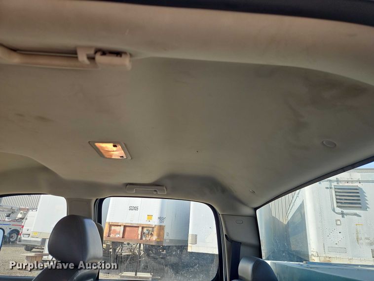 image for item EO4814 2013 Chevrolet Silverado 2500HD Crew Cab utility bed pickup truck