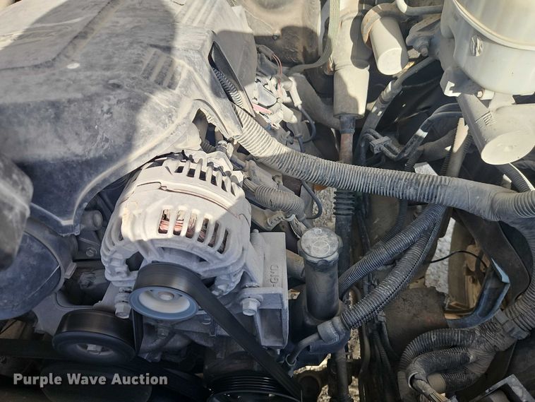 image for item EO4814 2013 Chevrolet Silverado 2500HD Crew Cab utility bed pickup truck