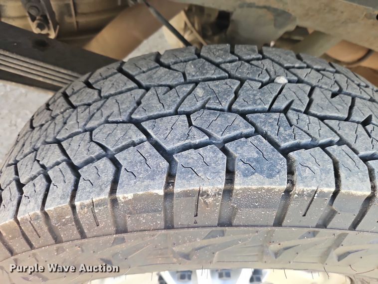 image for item EO4814 2013 Chevrolet Silverado 2500HD Crew Cab utility bed pickup truck