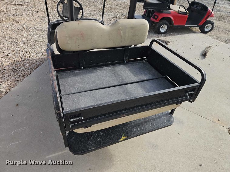 image for item EO4816 Yamaha golf cart