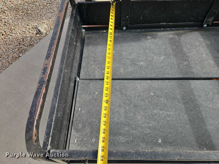 image for item EO4816 Yamaha golf cart