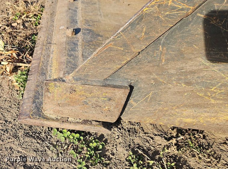 image for item EO4819 2009 Bobcat S250 skid steer loader