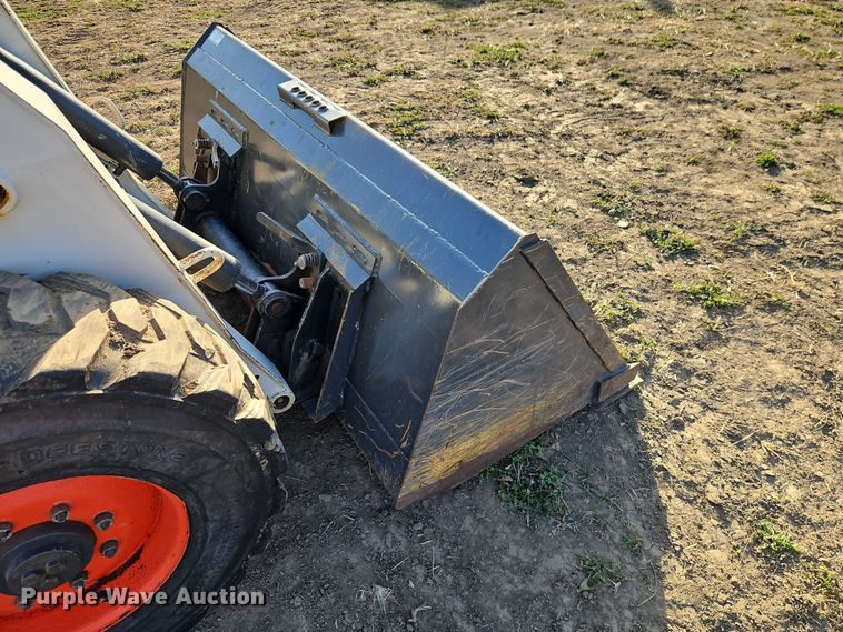 image for item EO4819 2009 Bobcat S250 skid steer loader