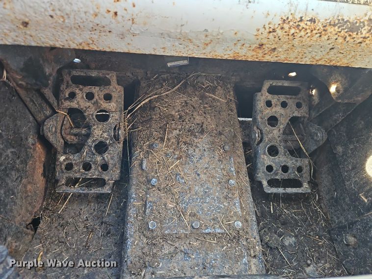 image for item EO4819 2009 Bobcat S250 skid steer loader