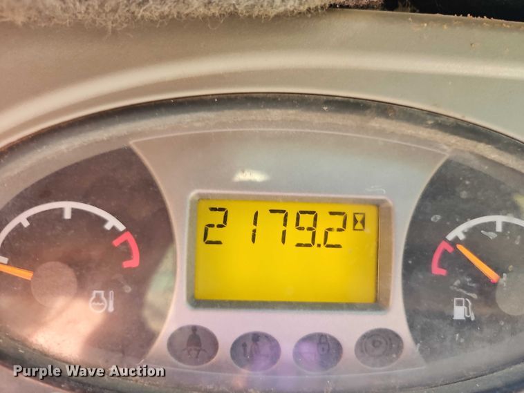 image for item EO4819 2009 Bobcat S250 skid steer loader