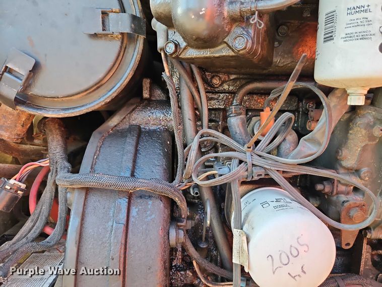 image for item EO4819 2009 Bobcat S250 skid steer loader