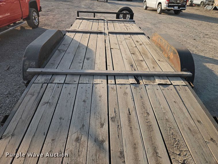 image for item EO4820 2005 Buck Dandy utility trailer