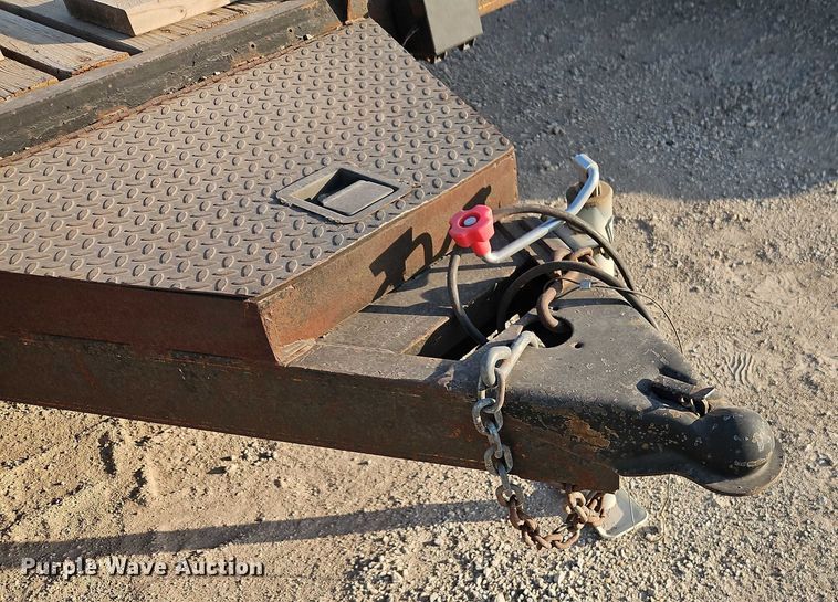 image for item EO4820 2005 Buck Dandy utility trailer