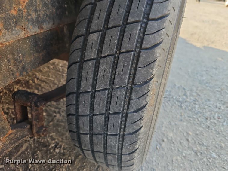 image for item EO4820 2005 Buck Dandy utility trailer