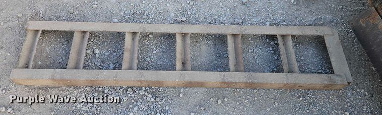 image for item EO4820 2005 Buck Dandy utility trailer