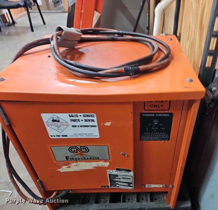 image for item EO4824 Linde B30 TE/S forklift