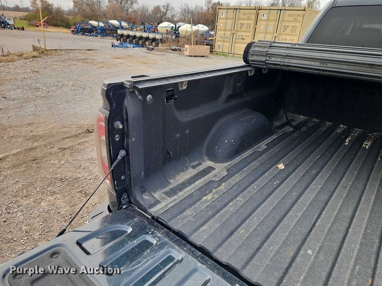 image for item EO4828 2018 GMC Sierra 1500 SLT Crew Cab pickup truck