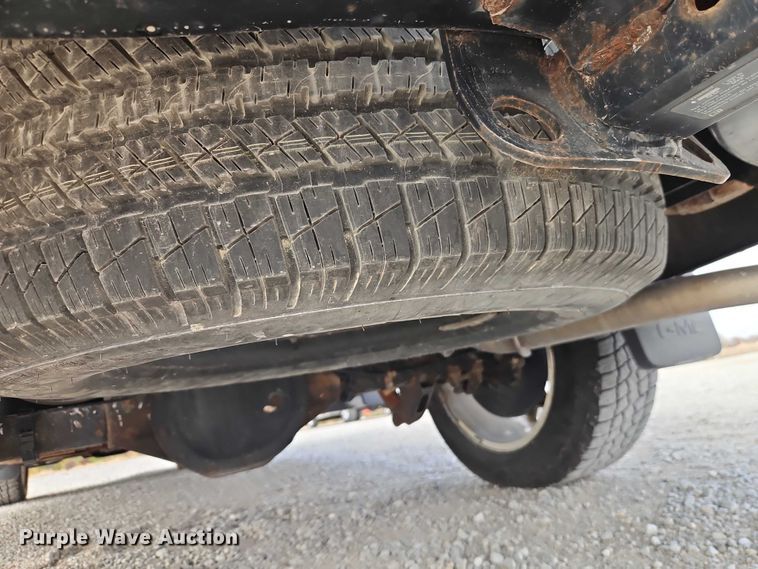 image for item EO4828 2018 GMC Sierra 1500 SLT Crew Cab pickup truck