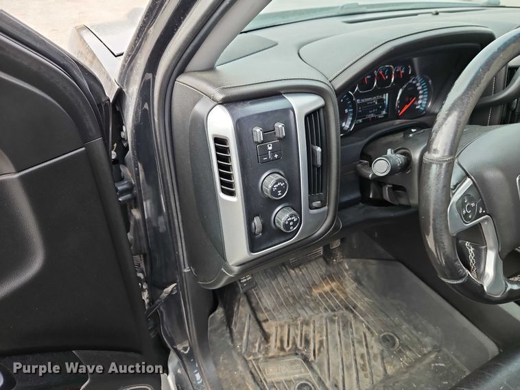 image for item EO4828 2018 GMC Sierra 1500 SLT Crew Cab pickup truck