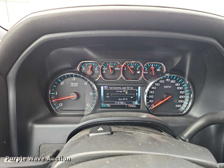 image for item EO4828 2018 GMC Sierra 1500 SLT Crew Cab pickup truck