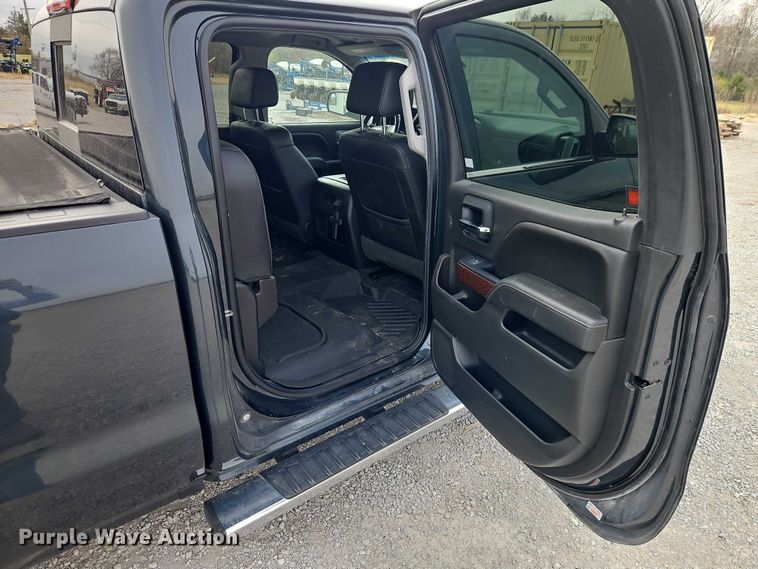 image for item EO4828 2018 GMC Sierra 1500 SLT Crew Cab pickup truck