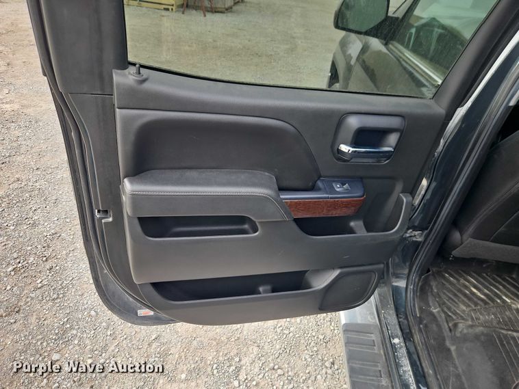 image for item EO4828 2018 GMC Sierra 1500 SLT Crew Cab pickup truck