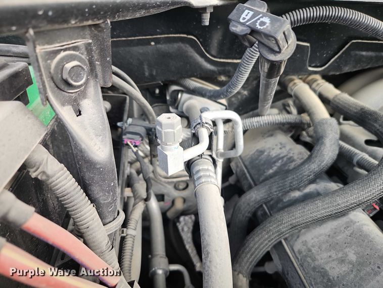 image for item EO4828 2018 GMC Sierra 1500 SLT Crew Cab pickup truck