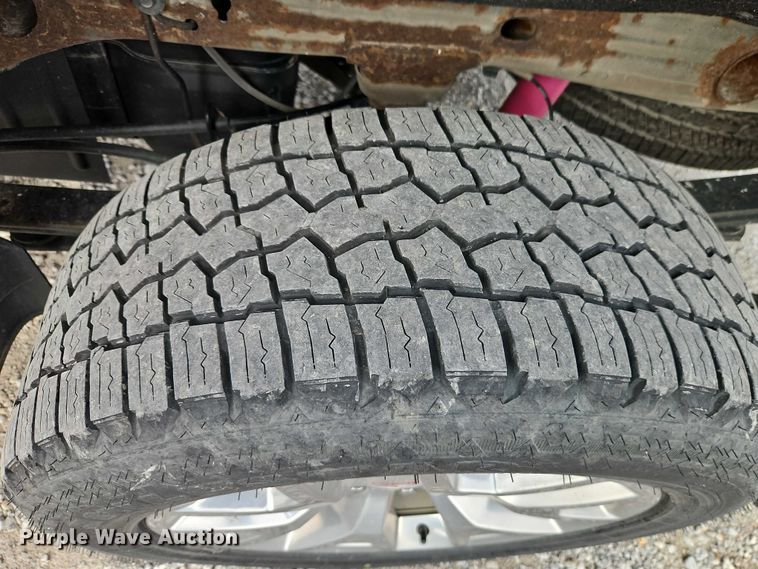 image for item EO4828 2018 GMC Sierra 1500 SLT Crew Cab pickup truck