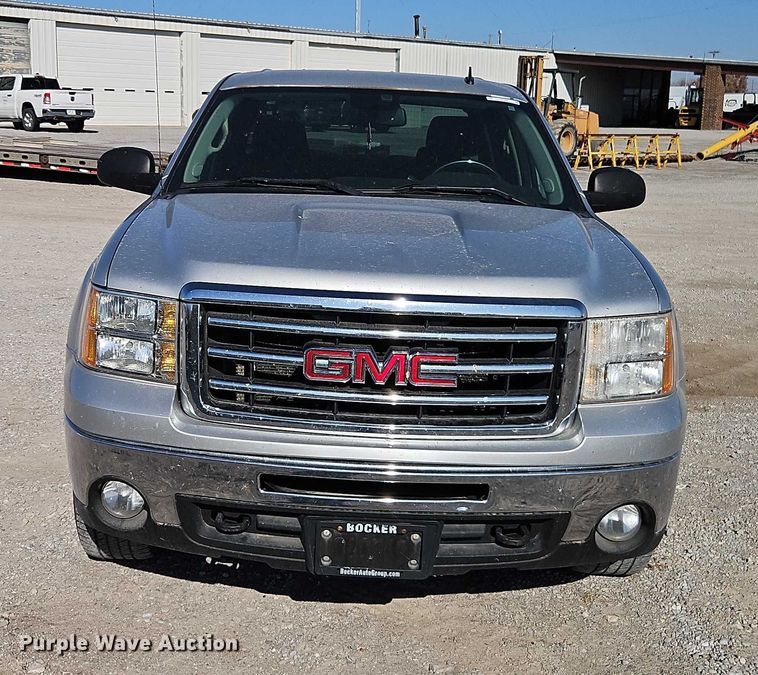 image for item EO4831 2013 GMC Sierra 1500 SLE Crew Cab pickup truck