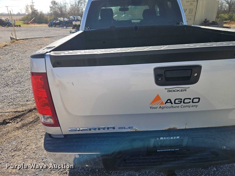 image for item EO4831 2013 GMC Sierra 1500 SLE Crew Cab pickup truck