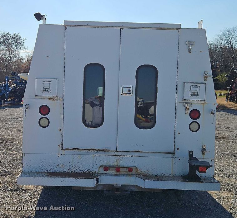 image for item EO4832 2011 Ford F350 Super Duty  utility bed pickup truck