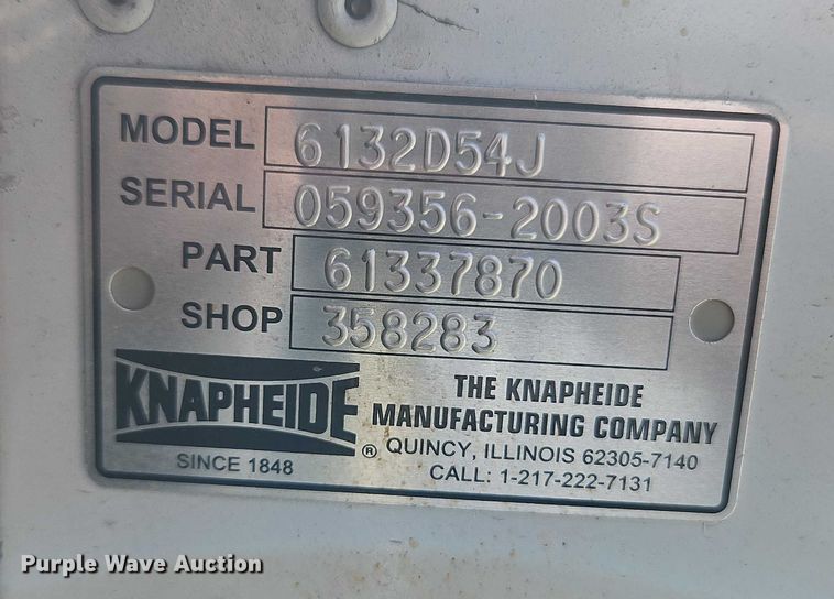 image for item EO4832 2011 Ford F350 Super Duty  utility bed pickup truck