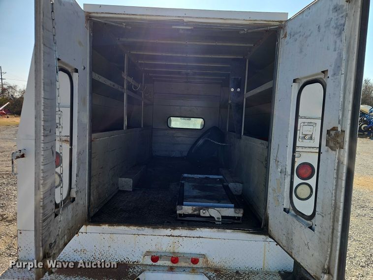 image for item EO4832 2011 Ford F350 Super Duty  utility bed pickup truck