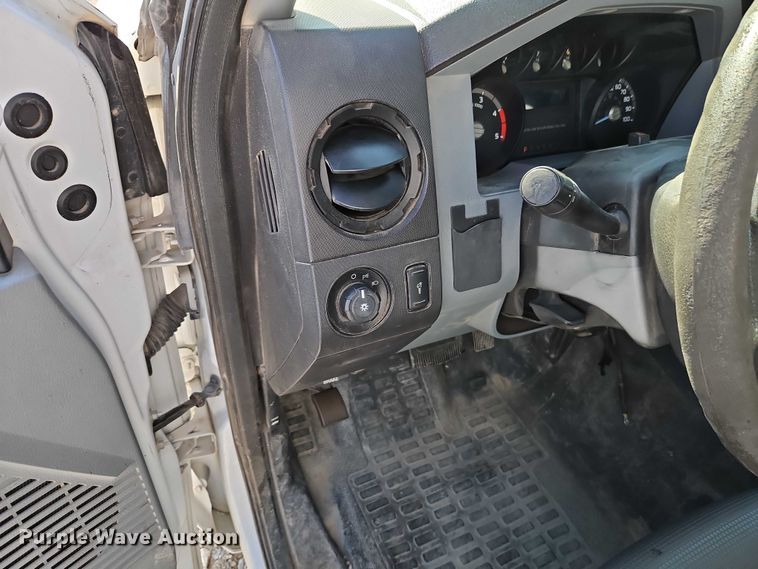 image for item EO4832 2011 Ford F350 Super Duty  utility bed pickup truck