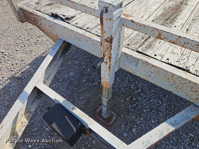 image for item EO4833 2006 K & K Trailers  utility trailer