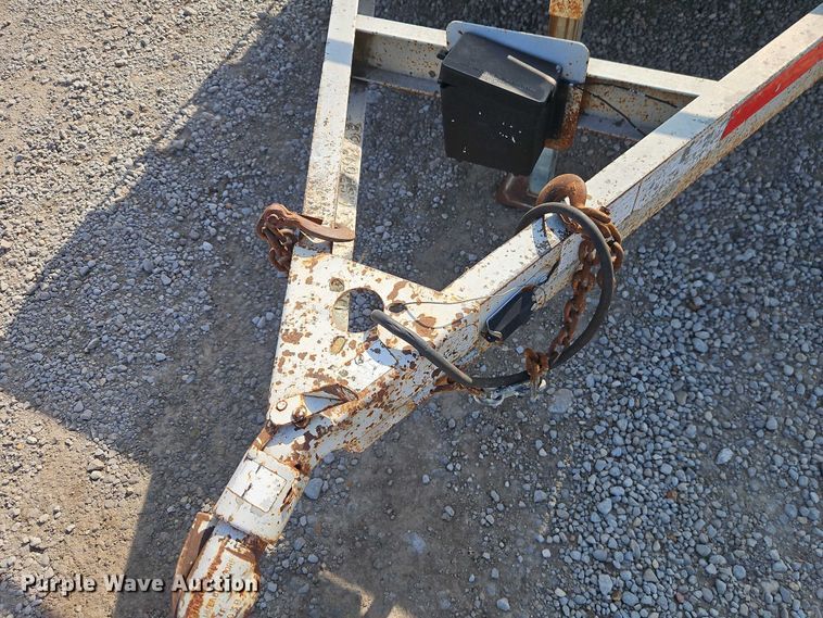 image for item EO4833 2006 K & K Trailers  utility trailer