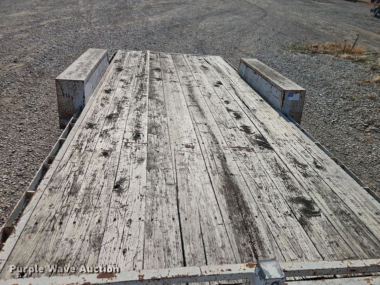 image for item EO4833 2006 K & K Trailers  utility trailer