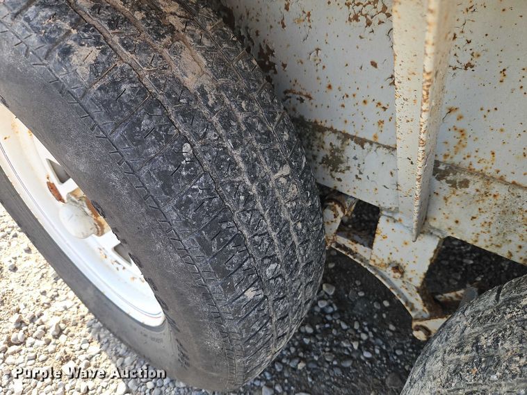 image for item EO4833 2006 K & K Trailers  utility trailer