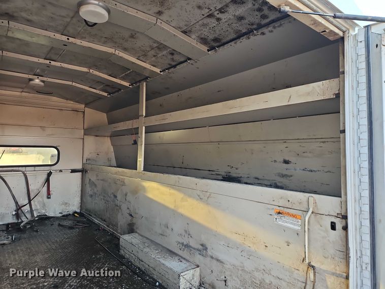 image for item EO4837 2014 RAM 5500 utility / service truck