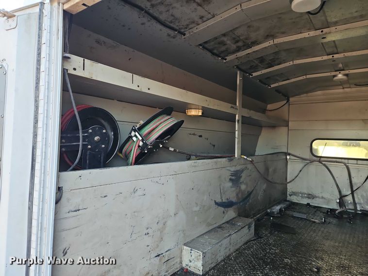 image for item EO4837 2014 RAM 5500 utility / service truck