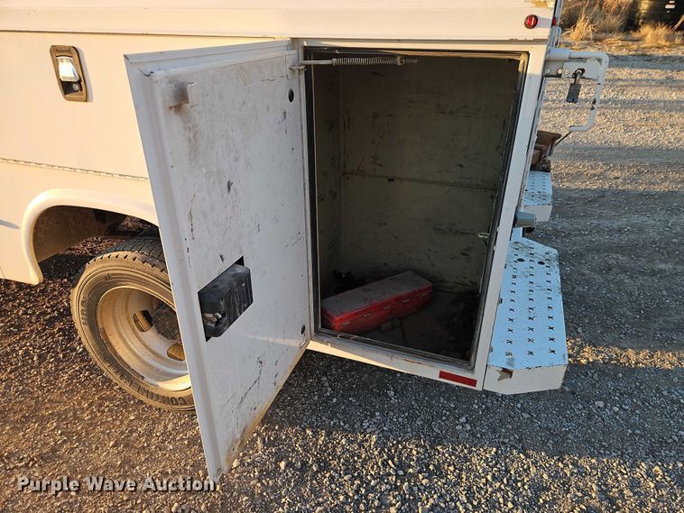 image for item EO4837 2014 RAM 5500 utility / service truck