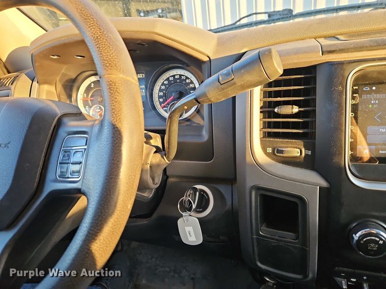 image for item EO4837 2014 RAM 5500 utility / service truck