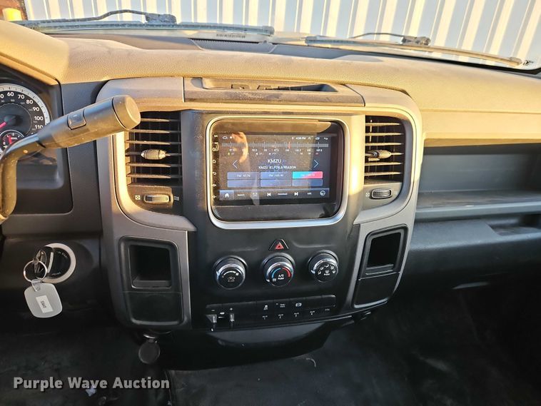 image for item EO4837 2014 RAM 5500 utility / service truck