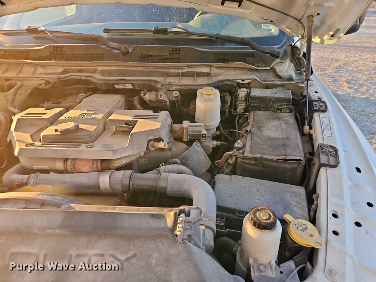 image for item EO4837 2014 RAM 5500 utility / service truck