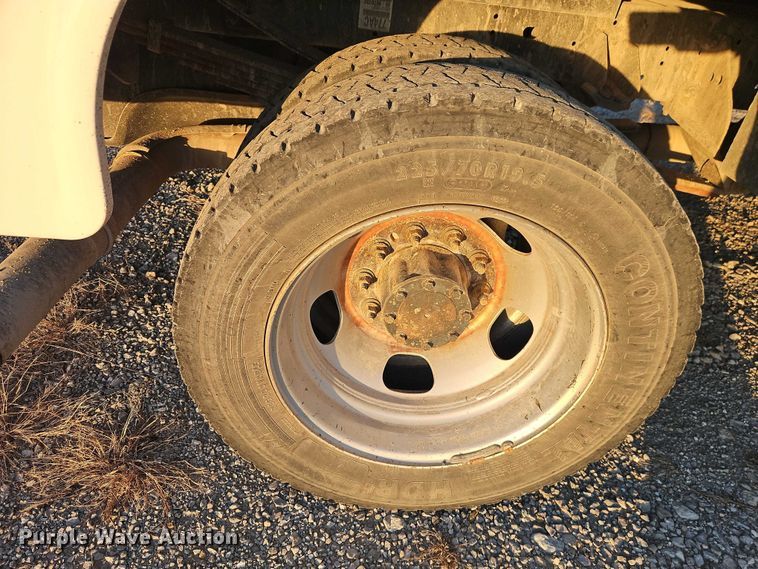 image for item EO4837 2014 RAM 5500 utility / service truck