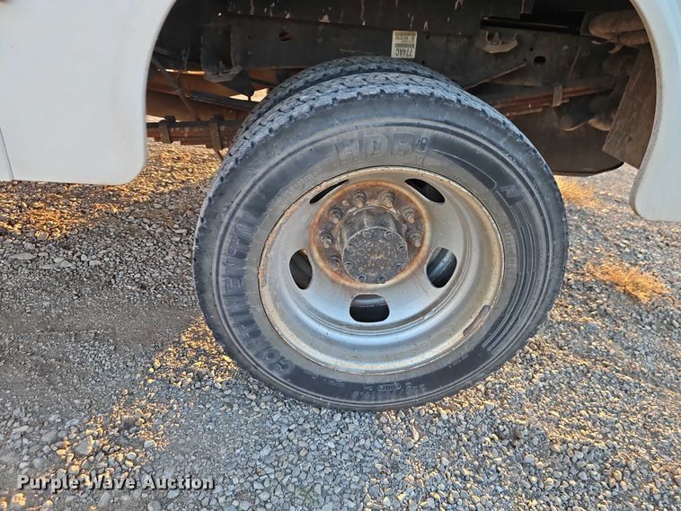 image for item EO4837 2014 RAM 5500 utility / service truck